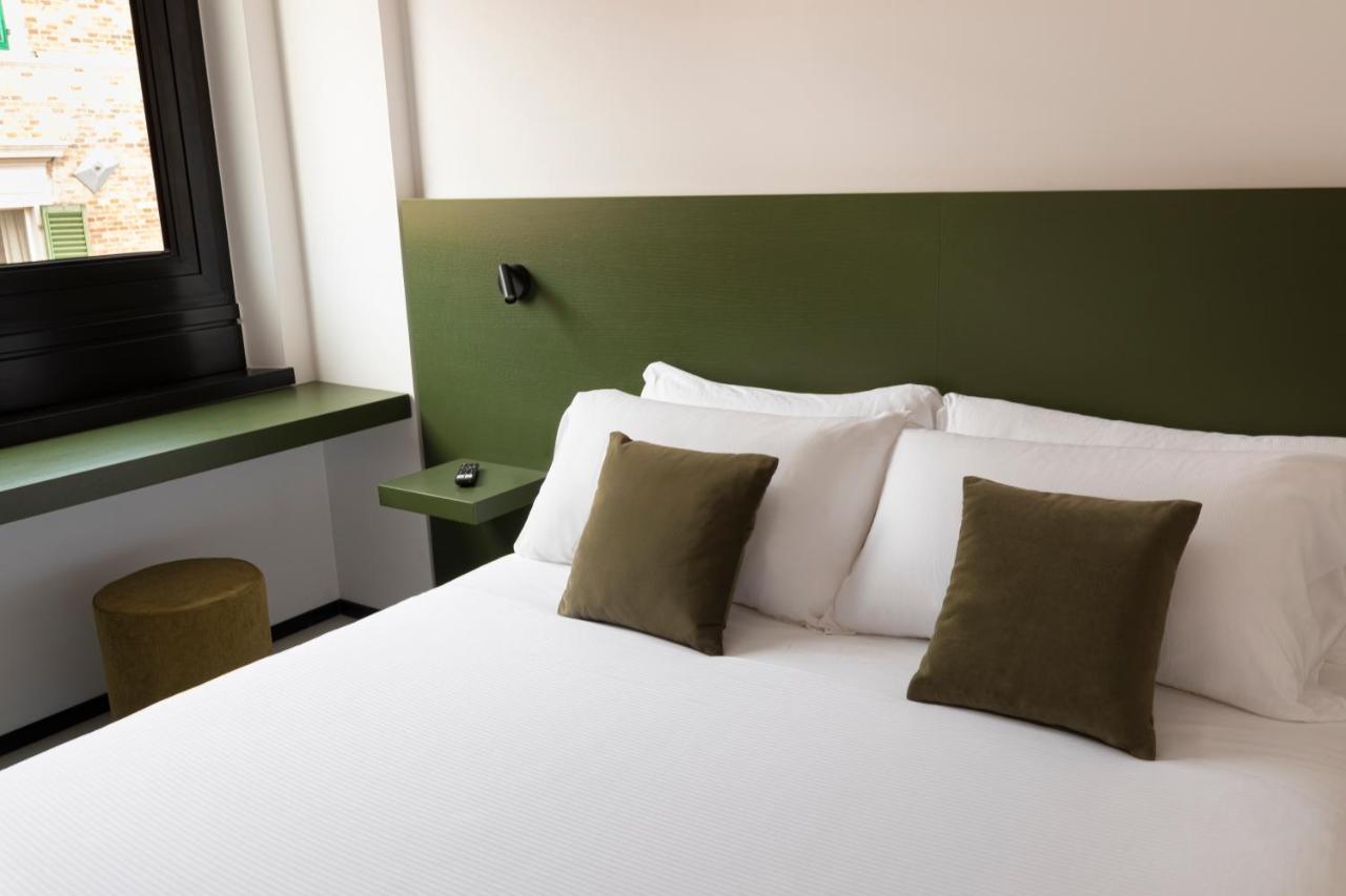 The City Hotel อังโกนา ภายนอก รูปภาพ