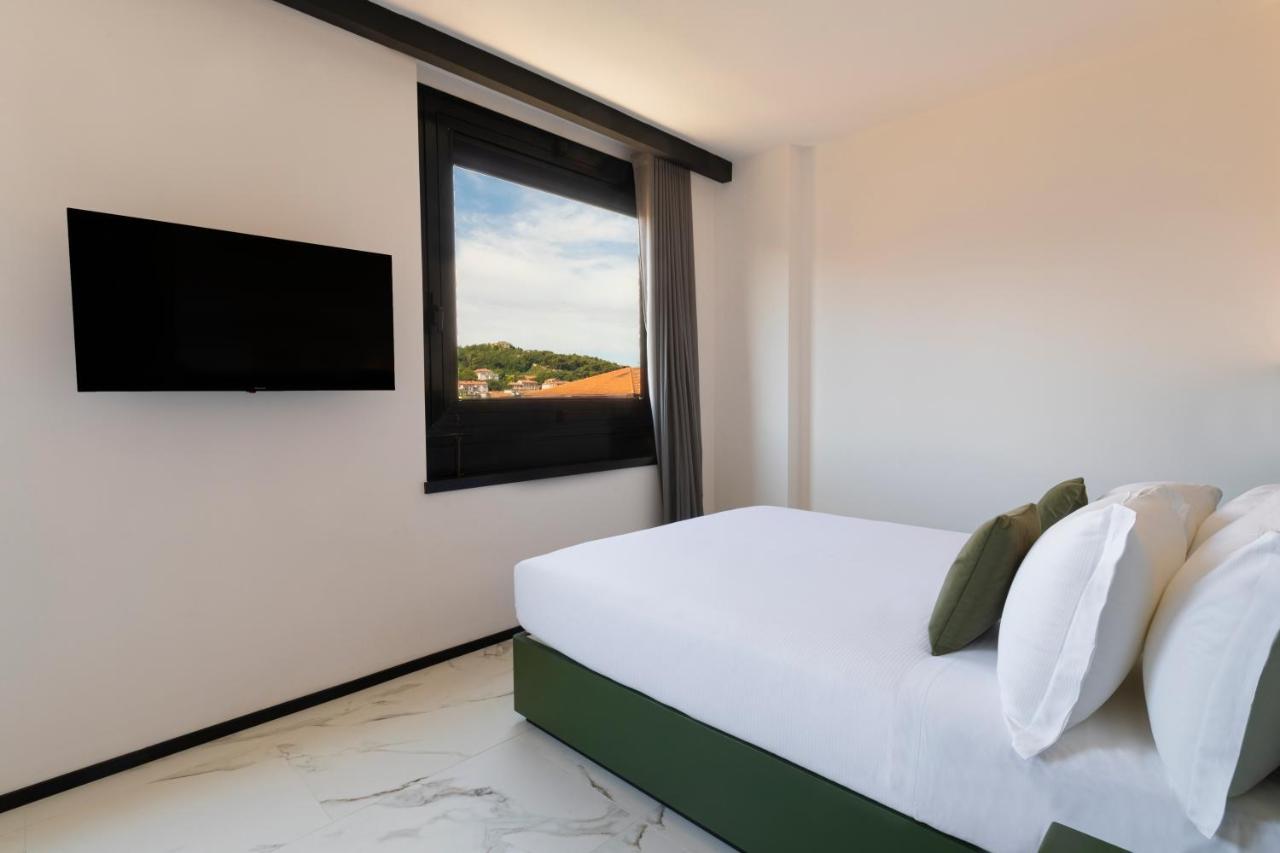 The City Hotel อังโกนา ภายนอก รูปภาพ